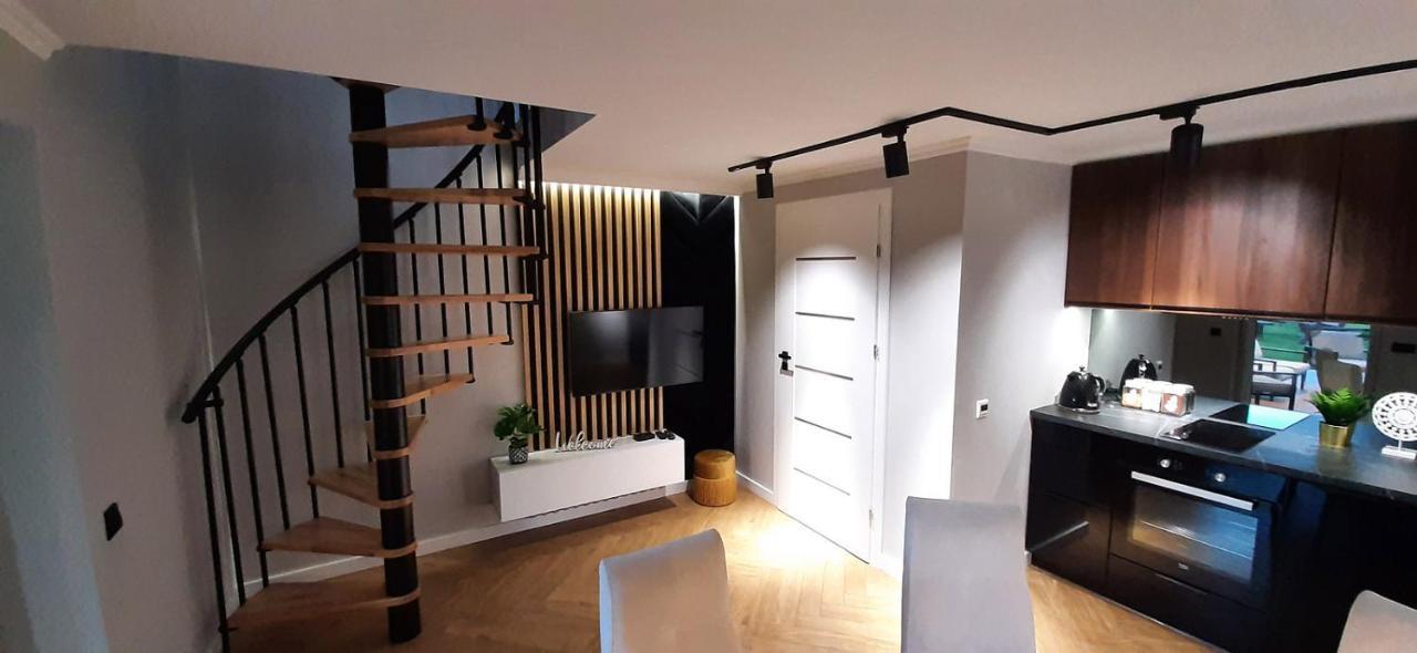 Apartament Willa Pod Sosnami Zator Przeciszow Exterior photo
